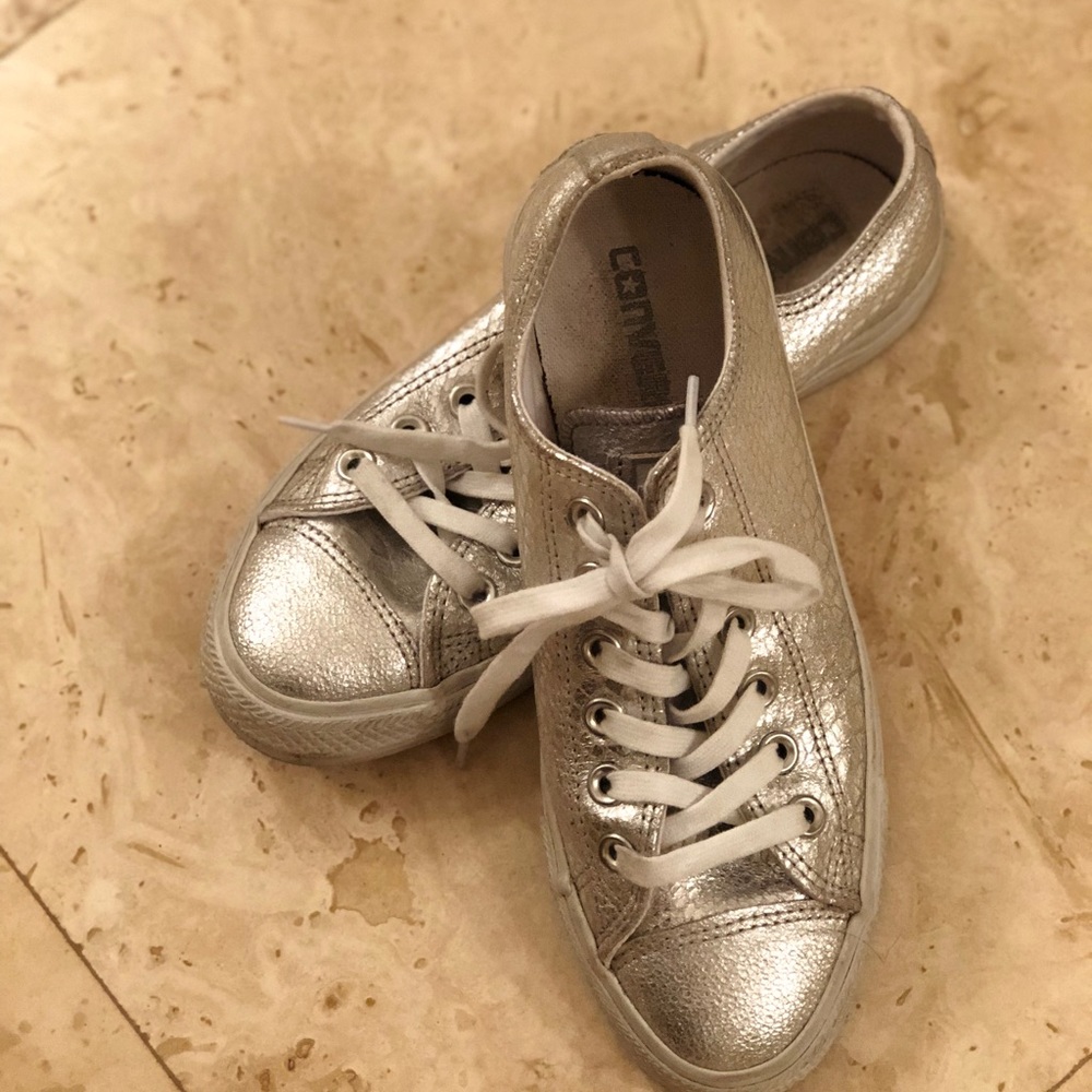 Converse Silver Snake Pattern - image 1